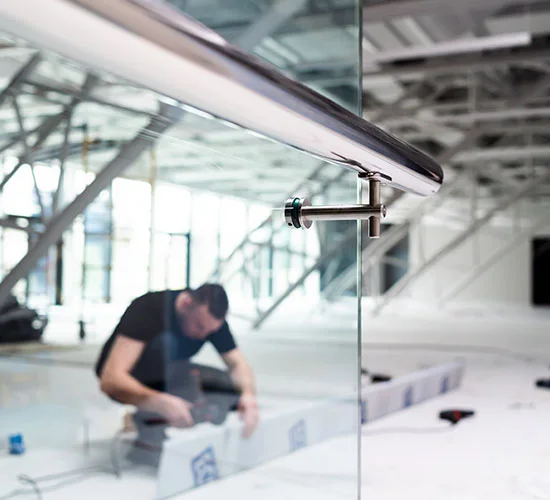 Immokalee, FL highly skilled glass repair technicians