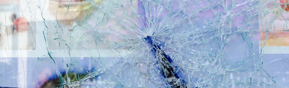 Window Broken Glass Repair in Immokalee, FL